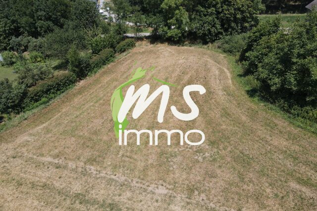 Terrain de 1038 m² - CHAUFFAYER