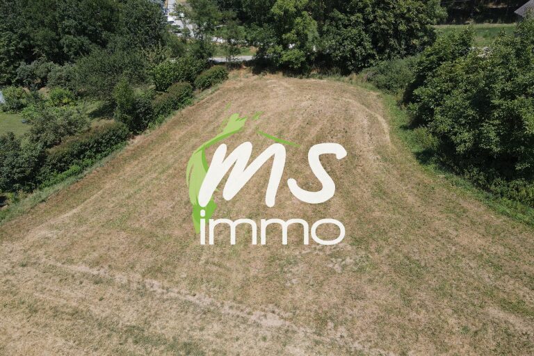 Terrain de 1038 m² - CHAUFFAYER