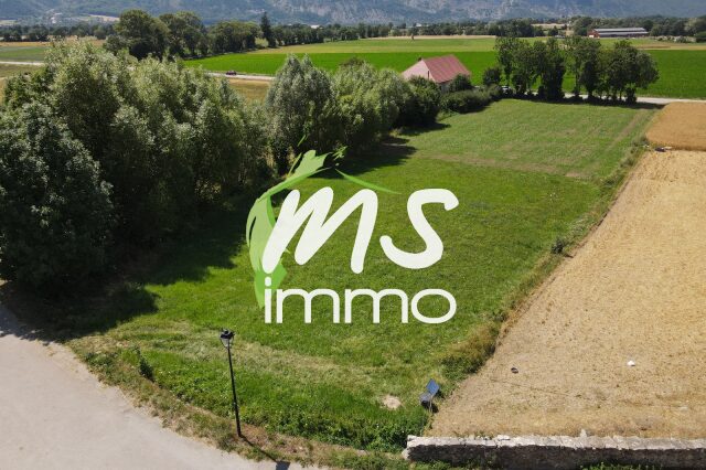 Terrain de 1708 m² - CHAUFFAYER