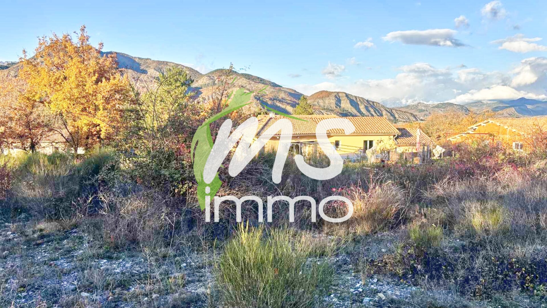 Terrain de 1500 m² - CURBAN - Photo 3