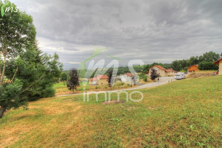 Terrain de 660 m² - LA FREISSINOUSE