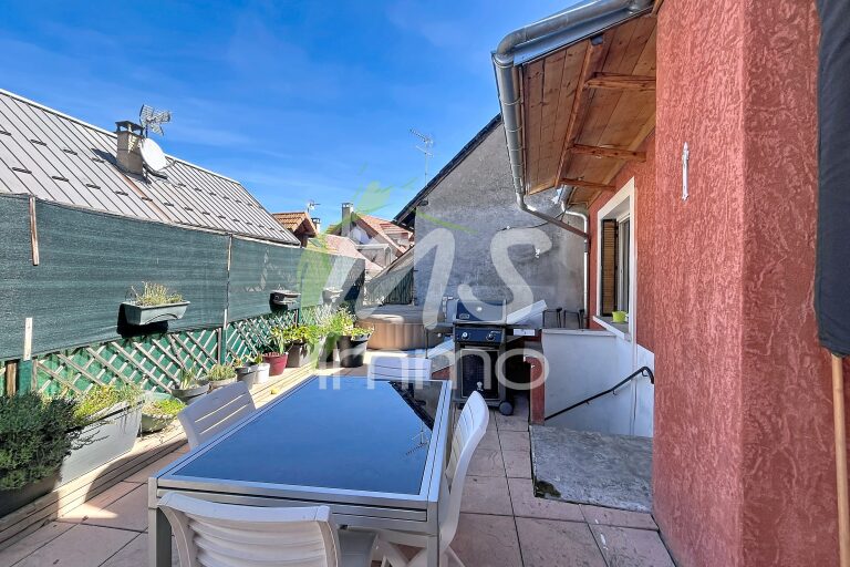 Maison T7 de 210.34 m² - CHORGES