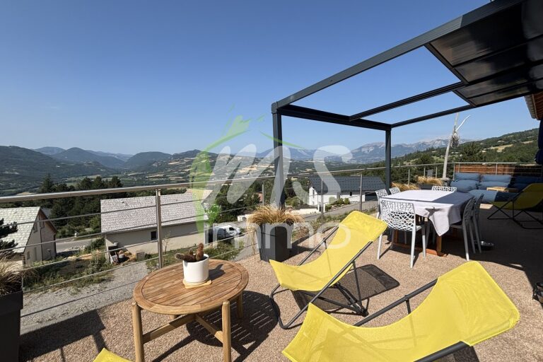 Villa T5 de 142 m² - LA BATIE NEUVE
