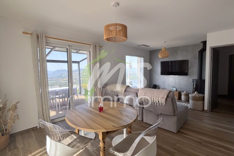 Villa T5 de 142 m² - LA BATIE NEUVE