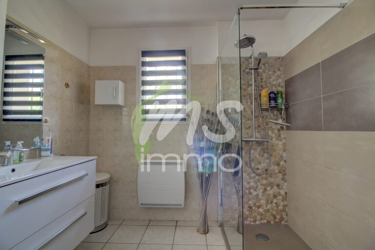 Maison T3 de 81 m² - LA BATIE NEUVE