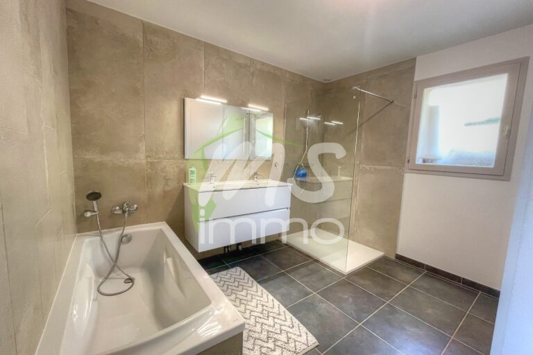 Maison T5 de 170 m² - CHORGES